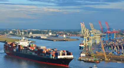 Cargo ship 
