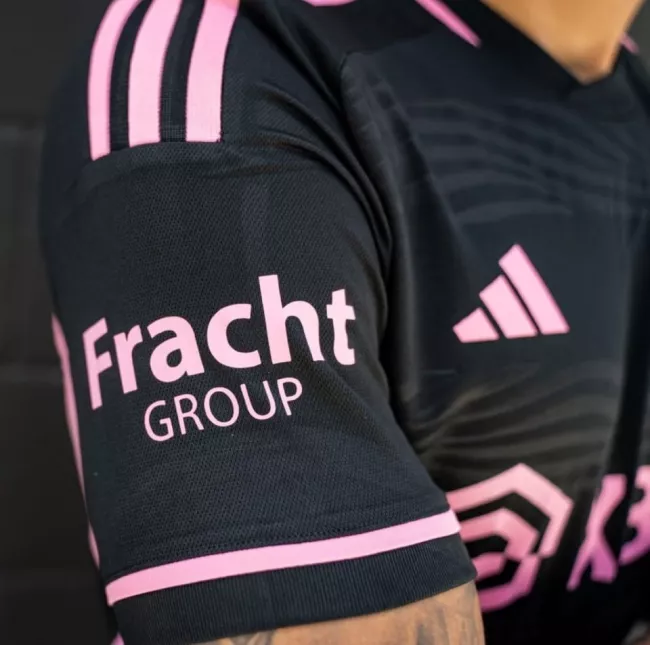 Fracht Group logo on sleeve